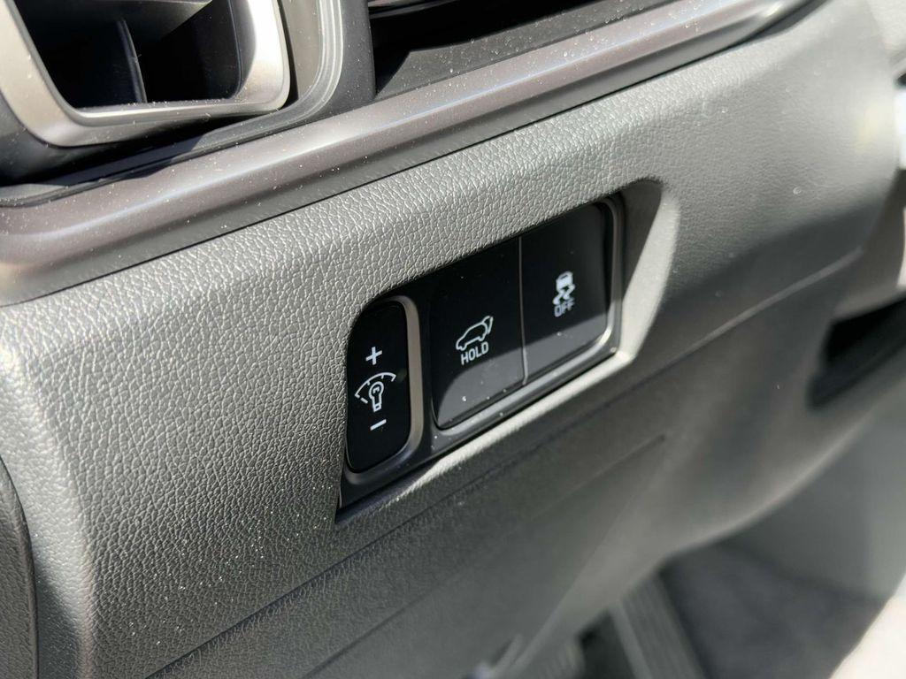 new 2025 Kia Sorento car, priced at $38,292