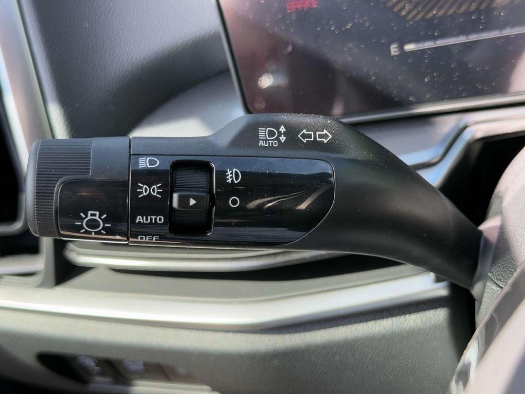 new 2025 Kia Sorento car, priced at $38,292