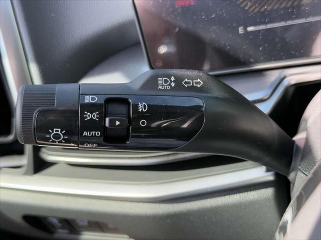 new 2025 Kia Sorento car, priced at $40,000
