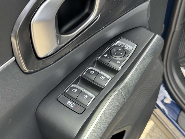 new 2025 Kia Sorento car, priced at $37,250