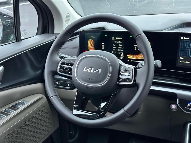 new 2025 Kia Carnival car, priced at $35,776