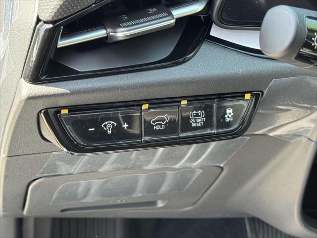 new 2025 Kia Niro car, priced at $33,500