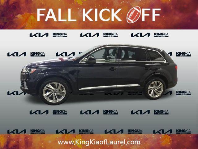 used 2020 Audi Q7 car, priced at $33,000