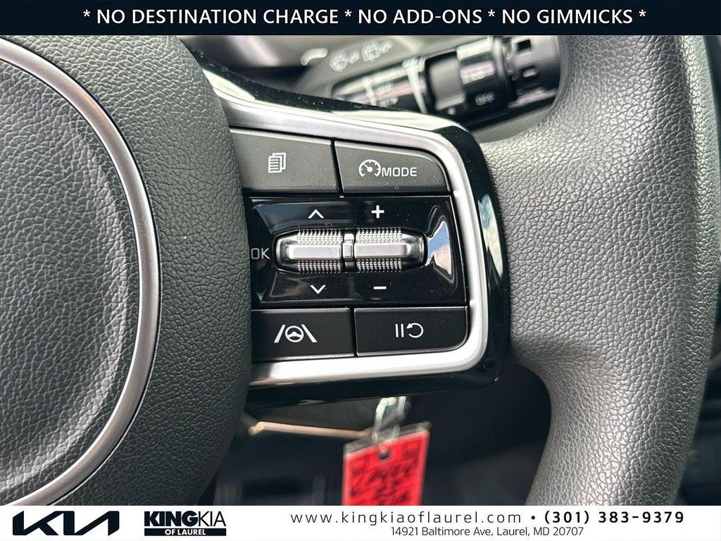 used 2023 Kia Sorento car, priced at $23,544