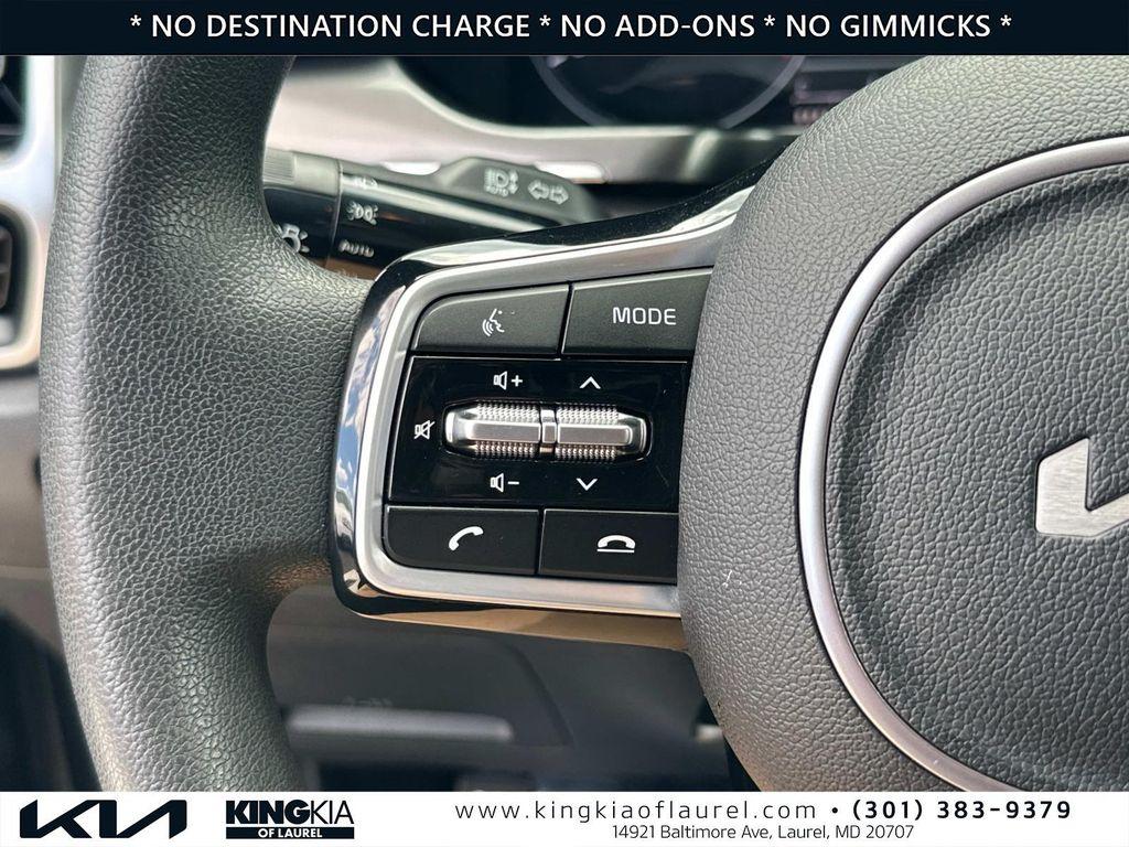 used 2023 Kia Sorento car, priced at $23,544