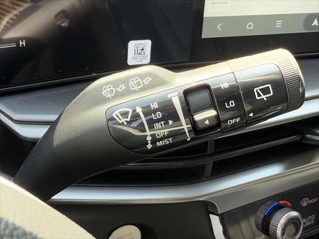 new 2025 Kia Sorento car, priced at $35,500