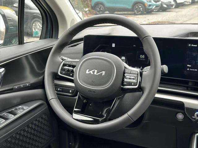 new 2025 Kia Carnival car, priced at $46,500