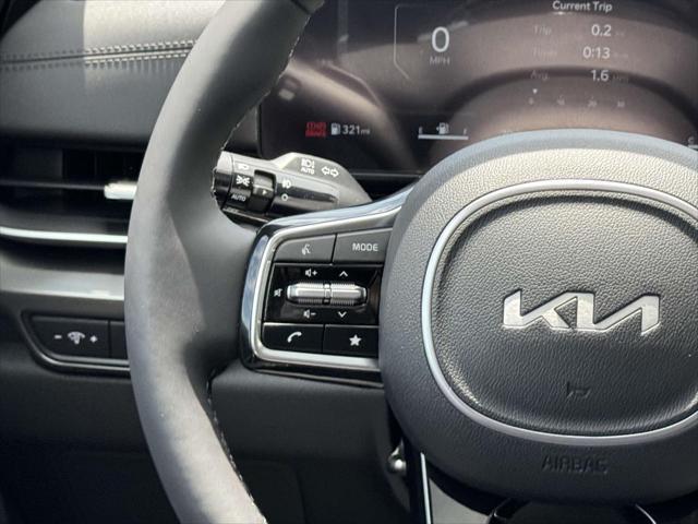 new 2025 Kia Carnival car, priced at $53,750
