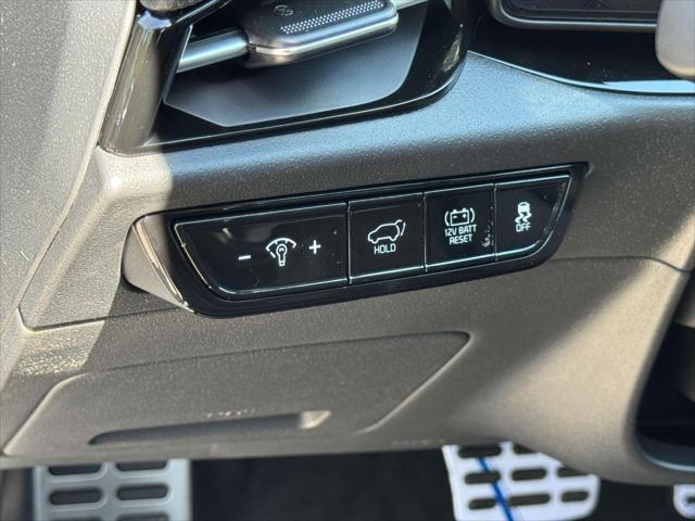 new 2025 Kia Niro car, priced at $35,750
