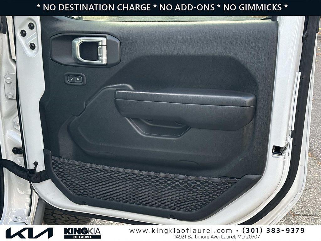 used 2021 Jeep Gladiator car, priced at $29,000