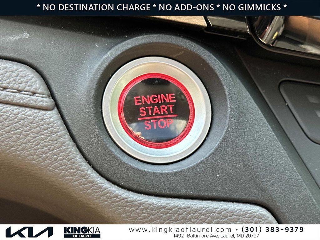 used 2024 Honda Odyssey car, priced at $38,441