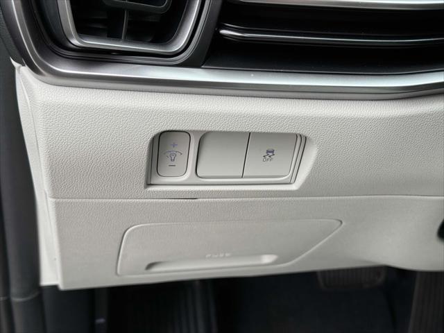 new 2025 Kia Sorento car, priced at $35,500