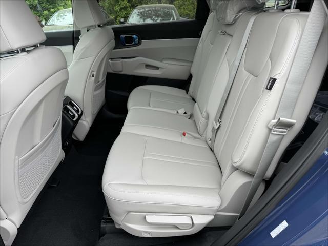 new 2025 Kia Sorento car, priced at $35,500