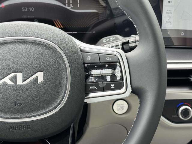 new 2025 Kia Sorento car, priced at $35,500