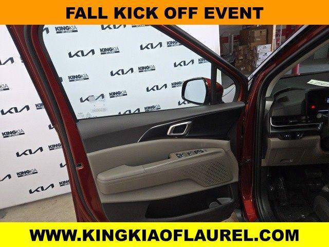 new 2025 Kia Carnival car, priced at $36,860