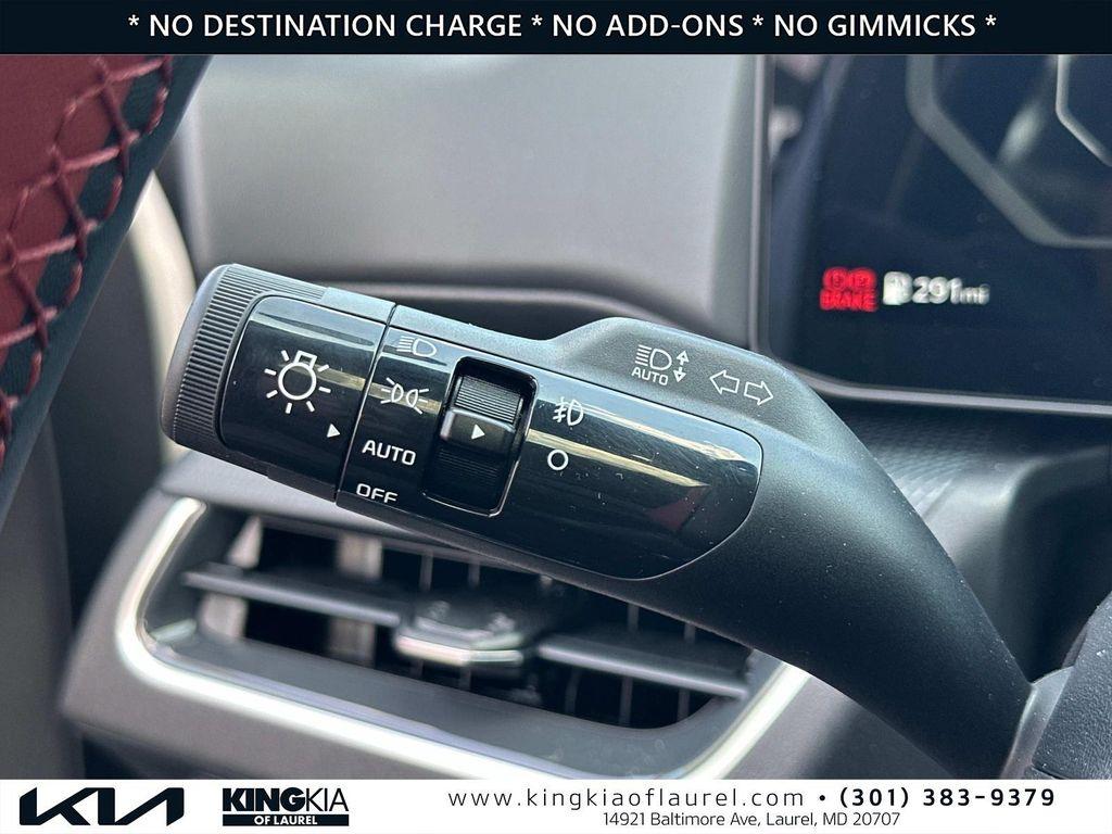 used 2025 Kia K4 car, priced at $26,498