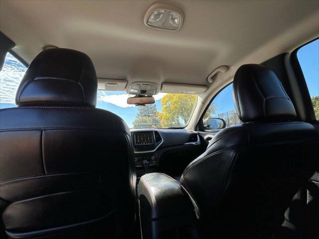 used 2014 Jeep Cherokee car, priced at $11,989