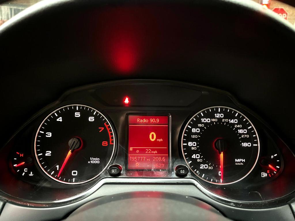 used 2011 Audi Q5 car, priced at $7,385