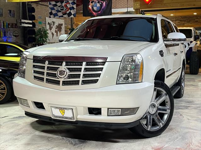 used 2009 Cadillac Escalade car, priced at $8,985