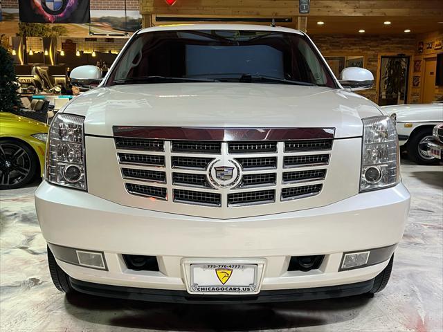 used 2009 Cadillac Escalade car, priced at $8,985