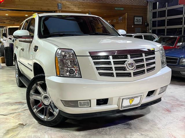 used 2009 Cadillac Escalade car, priced at $8,985