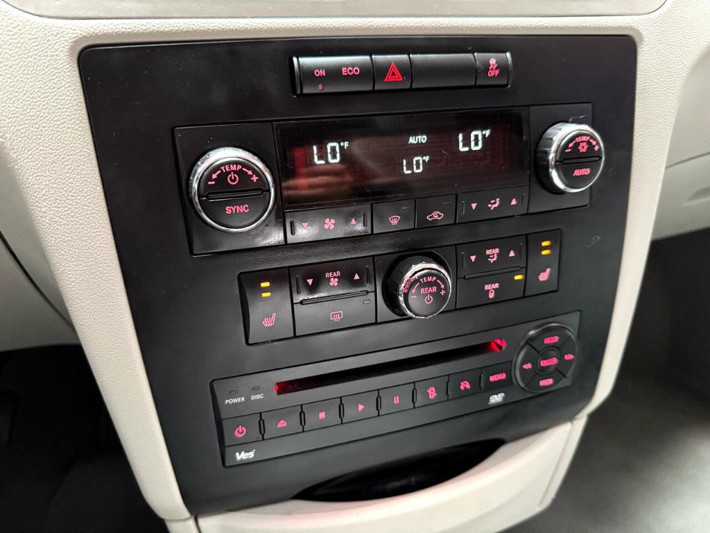used 2012 Volkswagen Routan car, priced at $7,985