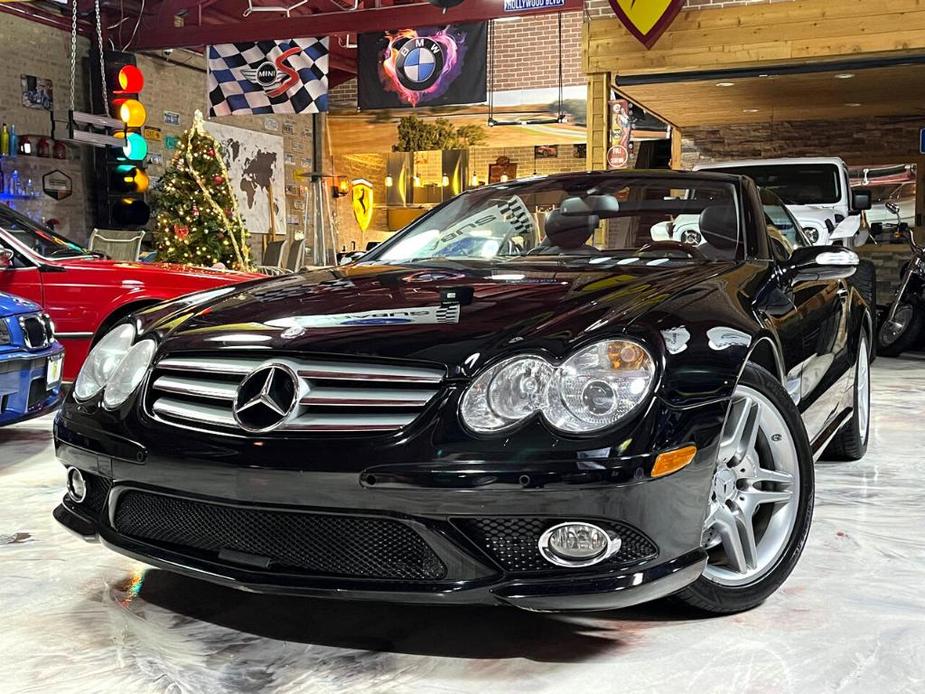 used 2008 Mercedes-Benz SL-Class car, priced at $17,985