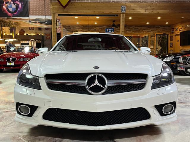 used 2009 Mercedes-Benz SL-Class car, priced at $17,985