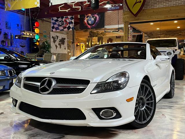 used 2009 Mercedes-Benz SL-Class car, priced at $17,985