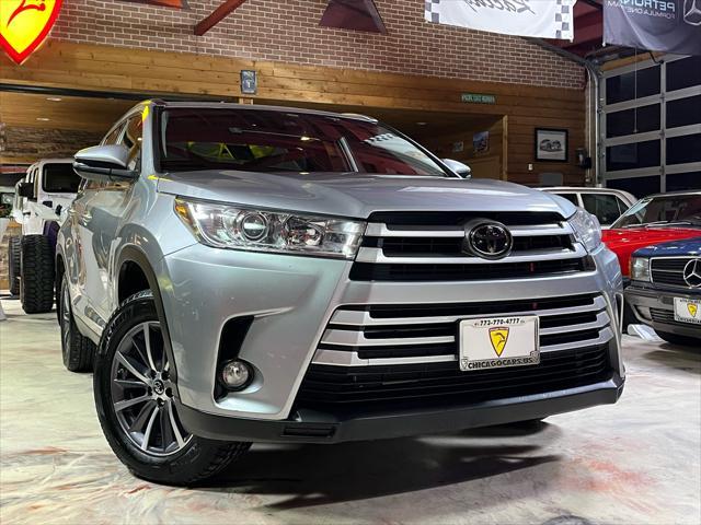 used 2019 Toyota Highlander car, priced at $21,985