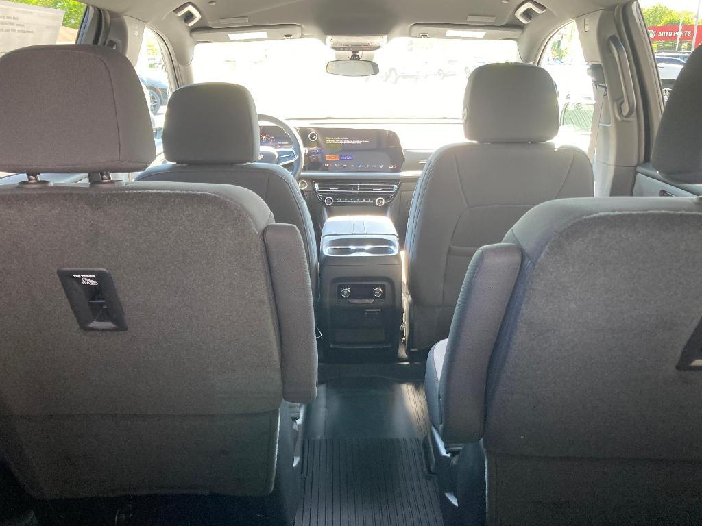 new 2025 Chevrolet Traverse car, priced at $45,765