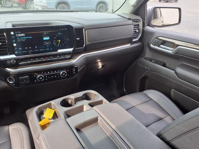 used 2022 Chevrolet Silverado 1500 car, priced at $43,900