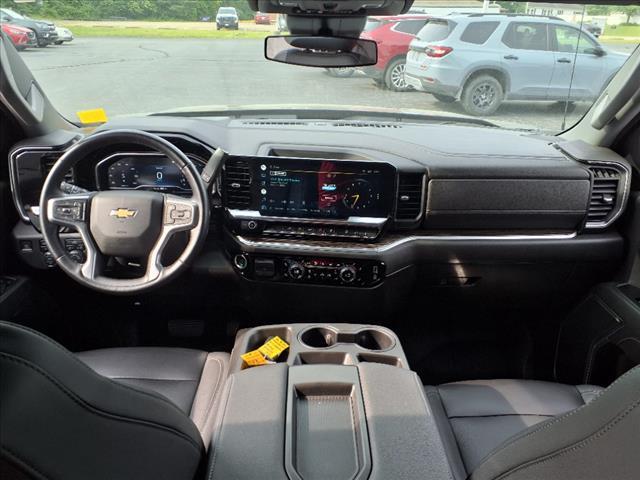used 2022 Chevrolet Silverado 1500 car, priced at $43,900
