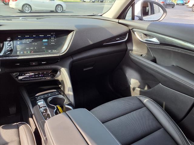 used 2023 Buick Envision car, priced at $34,900