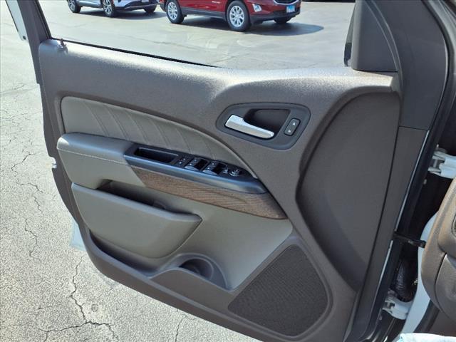 used 2022 GMC Canyon car, priced at $38,675