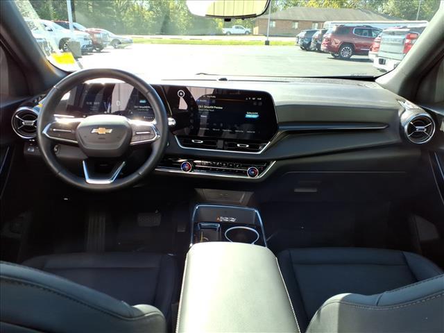 used 2025 Chevrolet Equinox car, priced at $29,900