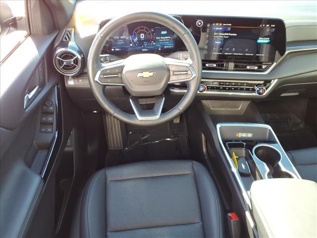 used 2025 Chevrolet Equinox car, priced at $29,900