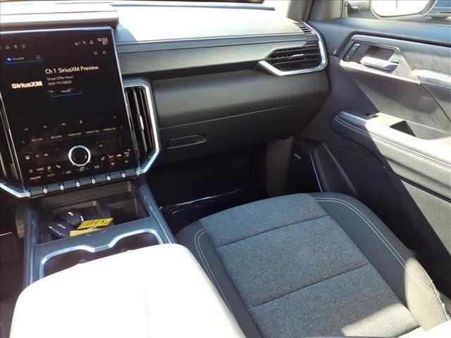 used 2025 GMC Acadia car, priced at $34,900