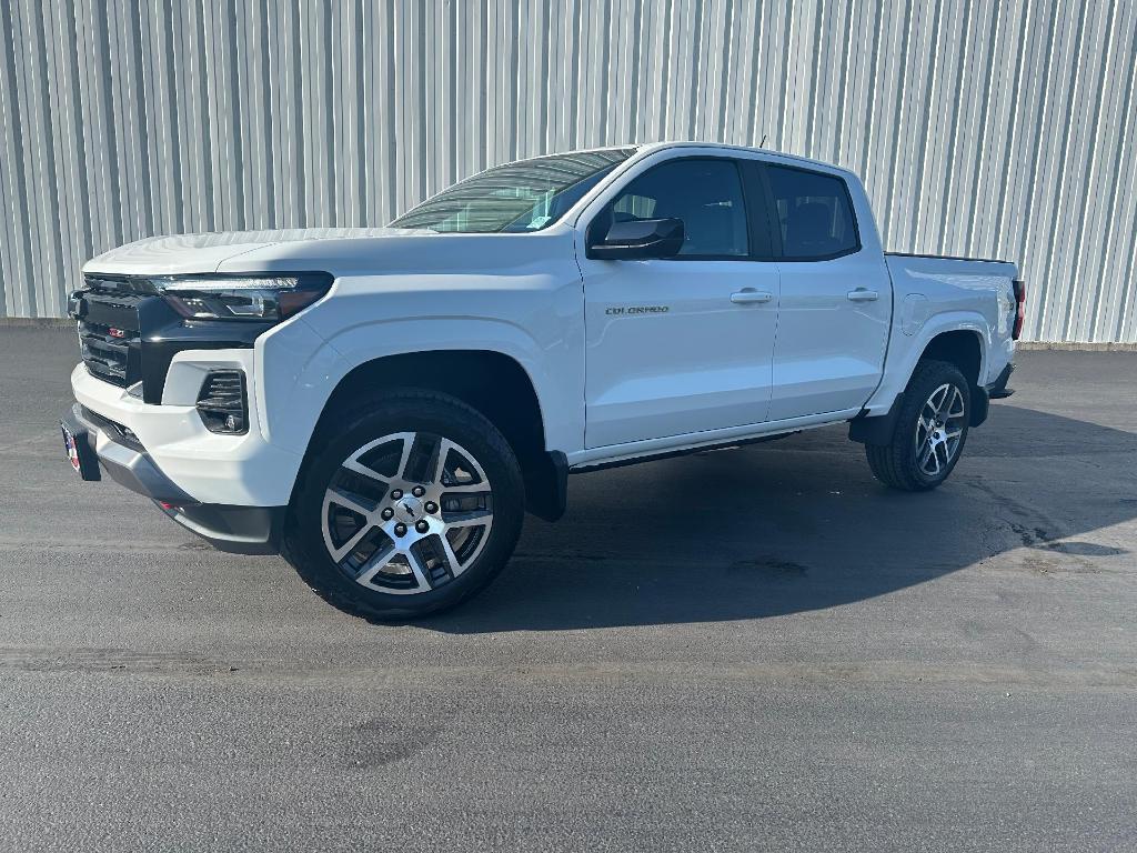 new 2024 Chevrolet Colorado car, priced at $47,000