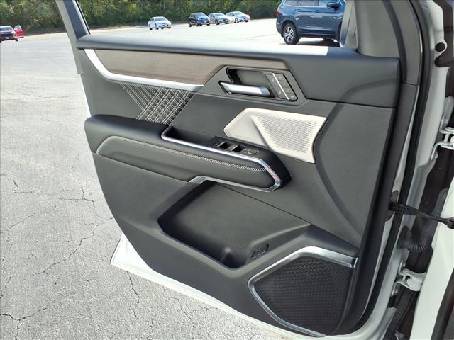 used 2024 GMC Acadia car, priced at $49,900