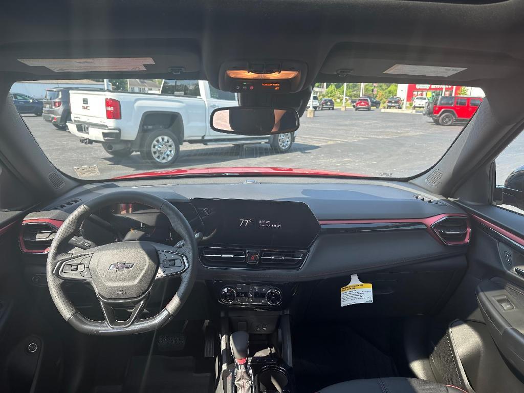 new 2026 Chevrolet TrailBlazer car, priced at $33,270