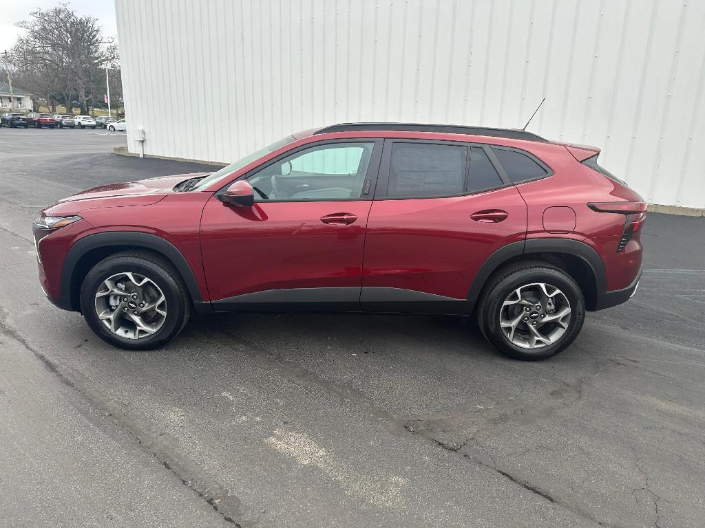 new 2025 Chevrolet Trax car, priced at $26,645