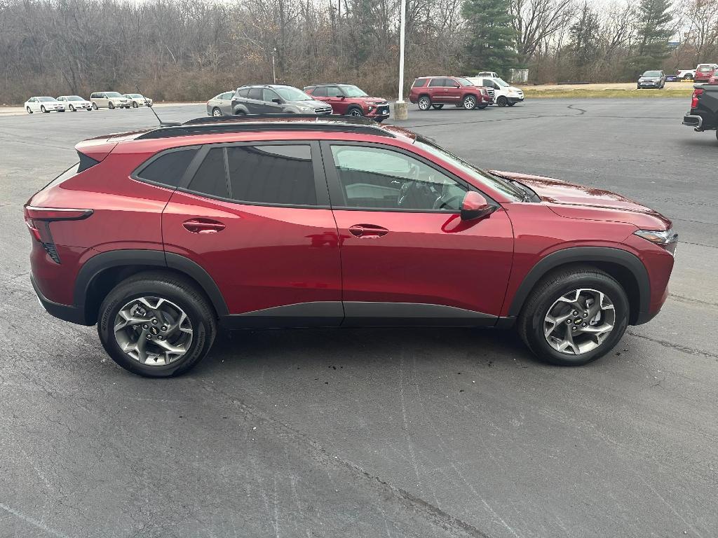 new 2025 Chevrolet Trax car, priced at $26,645