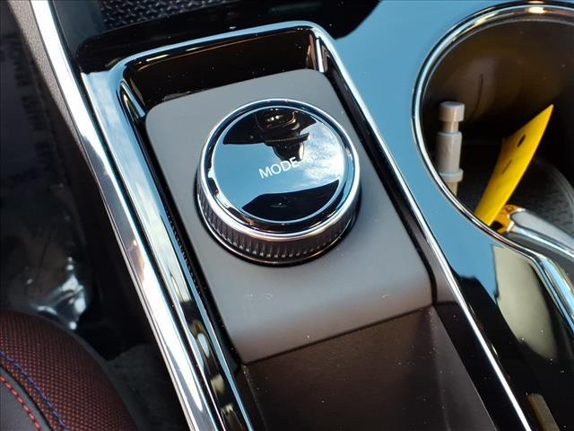 used 2025 Chevrolet Equinox car, priced at $34,900