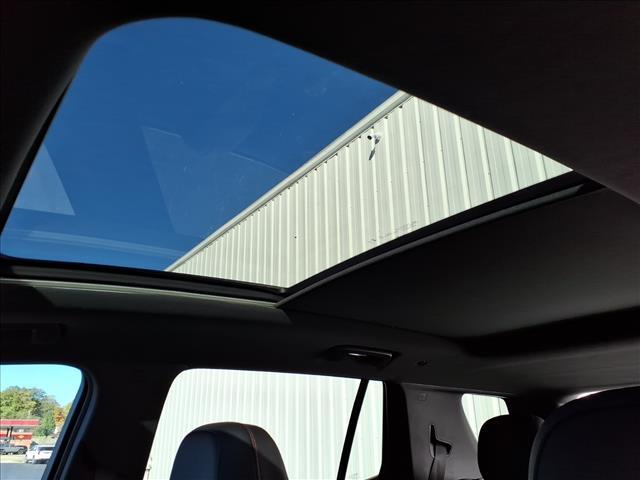 used 2025 Chevrolet Equinox car, priced at $34,900