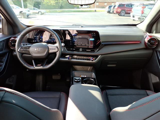 used 2025 Chevrolet Equinox car, priced at $34,900