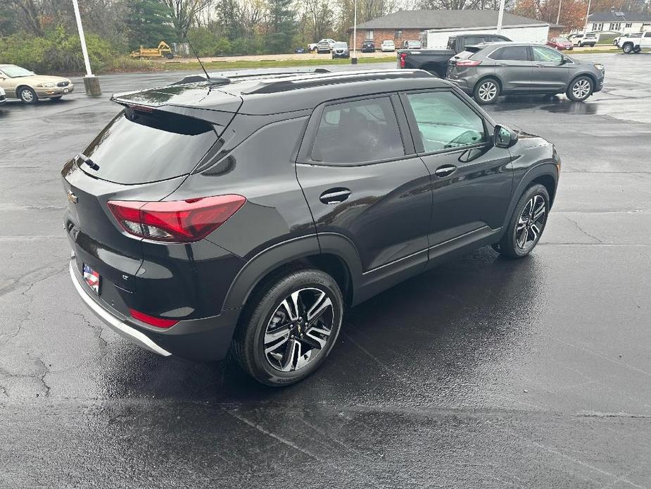 new 2025 Chevrolet TrailBlazer car, priced at $29,715