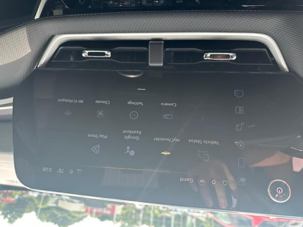 new 2026 Chevrolet Equinox car, priced at $34,540