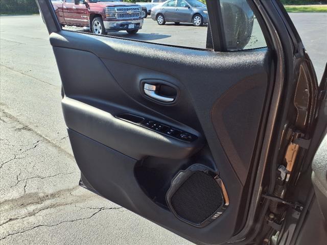 used 2020 Jeep Renegade car
