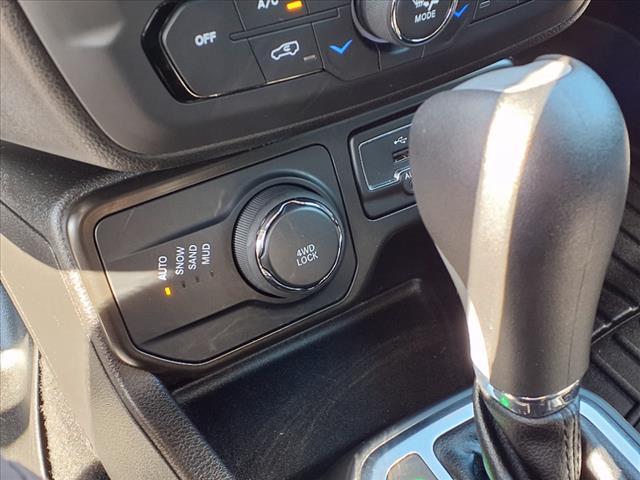 used 2020 Jeep Renegade car